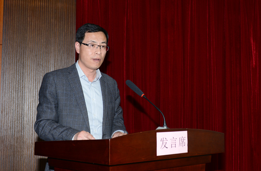 市政府办公室副主任王兴华发言.JPG