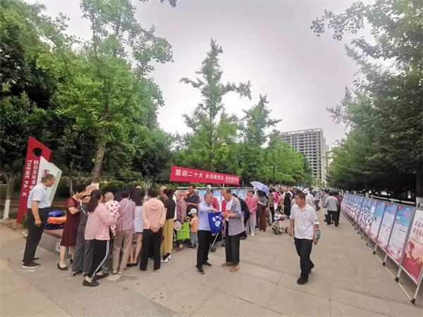 104202.jpg 104202.jpg